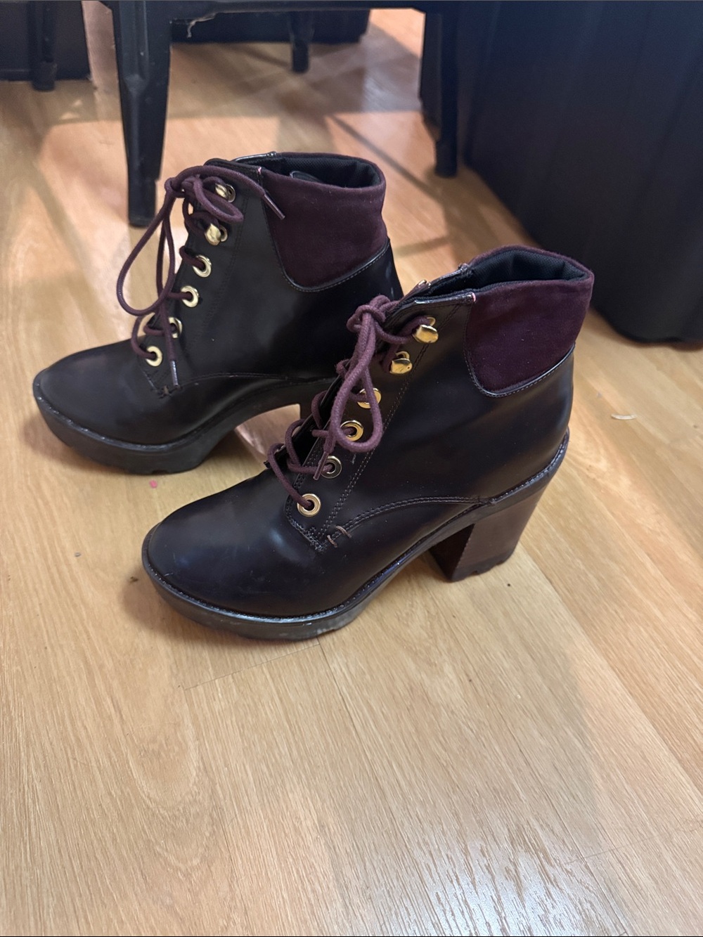 Women's Heeled Lace-Up Ankle Boots in Dark Plum